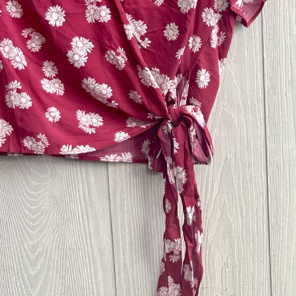 Lush Pink Floral Short Sleeve Wrap Top XXL NWT - Picture 2 of 4